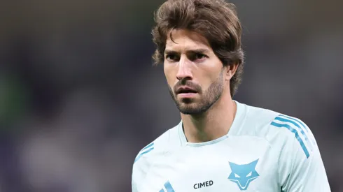 Lucas Silva durante aquecimento para a partida entre Cruzeiro e Internacional no Campeonato Brasileiro de 2025. Foto: Gilson Lobo/AGIF