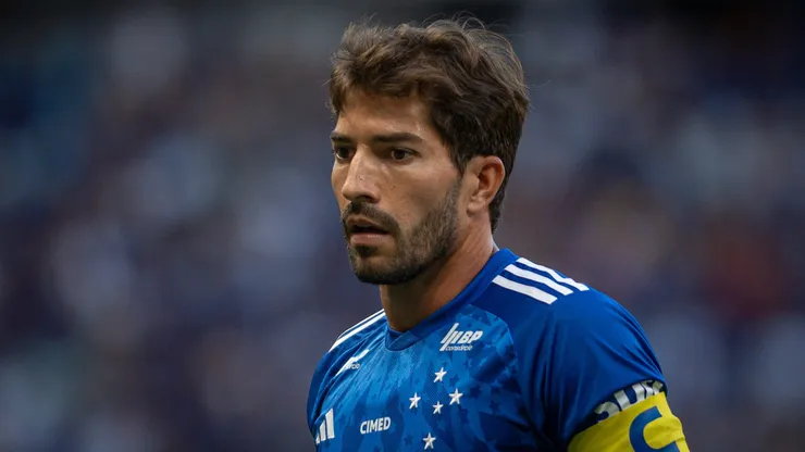 Lucas Silva durante confronto contra o América-MG no Campeonato Mineiro de 2025.