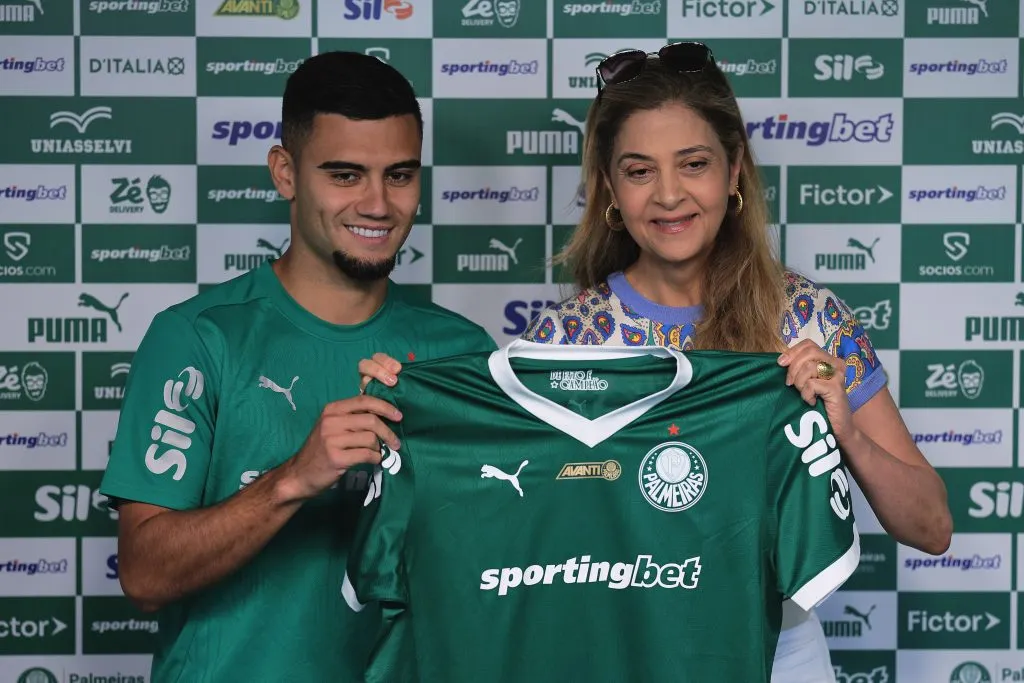 Apresentação de Andreas no Palmeiras. Foto: Ettore Chiereguini/AGIF