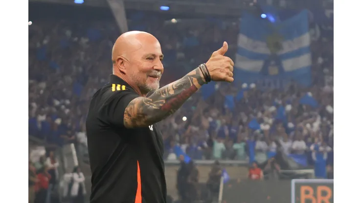 MG - BELO HORIZONTE - 11/09/2025 - COPA DO BRASIL 2025, CRUZEIRO X ATLETICO-MG - Jorge Sampaoli tecnico do Atletico-MG durante partida contra o Cruzeiro no estadio Mineirao pelo campeonato Copa Do Brasil 2025. Foto: Gilson Lobo/AGIF