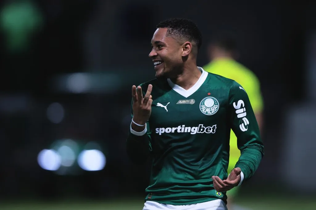 Vitor Roque, atacante do Palmeiras. Foto: Ettore Chiereguini/AGIF