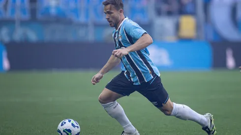 RS – PORTO ALEGRE – 13/09/2025 – BRASILEIRO A 2025, GREMIO X MIRASSOL – Arthur jogador do Gremio durante partida contra o Mirassol no estadio Arena do Gremio pelo campeonato Brasileiro A 2025. Foto: Maxi Franzoi/AGIF