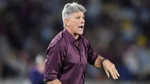 Renato durante confronto contra o Corinthians no Brasileirão 2025.