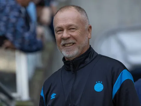 GreNal deve definir futuro de Mano Menezes