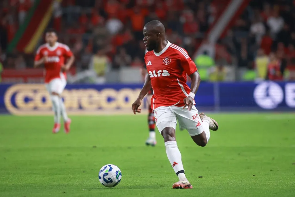RS – PORTO ALEGRE – 17/08/2025 – BRASILEIRO A 2025, INTERNACIONAL X FLAMENGO – Enner Valencia jogador do Internacional durante partida contra o Flamengo no estadio Beira-Rio pelo campeonato Brasileiro A 2025. Foto: Maxi Franzoi/AGIF