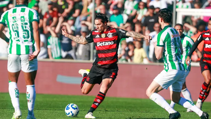 Pedro em Juventude x Flamengo pelo Brasileirão 2025. Foto: Luiz Erbes/AGIF
