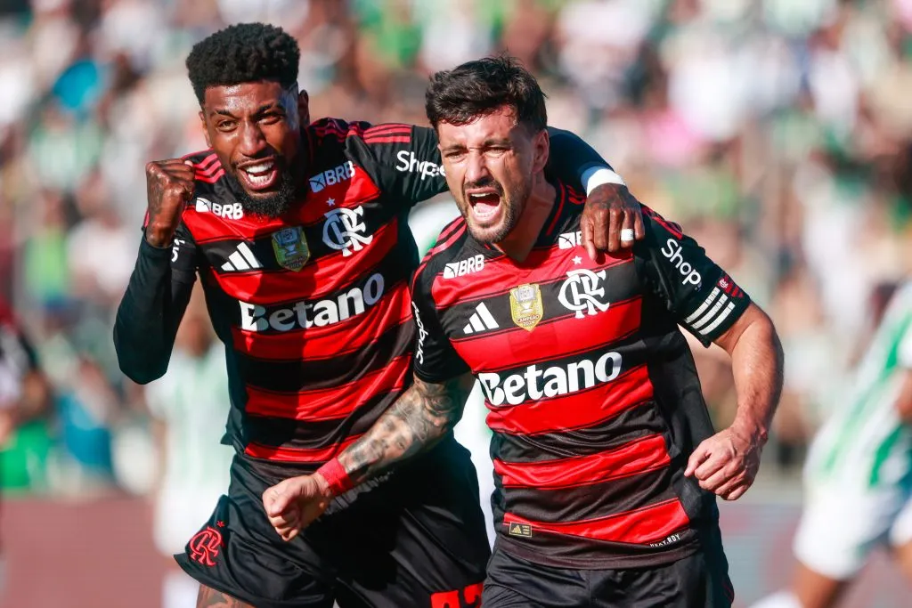 Arrascaeta comemorando gol pelo Flamengo contra o Juventude. Foto: Luiz Erbes/AGIF