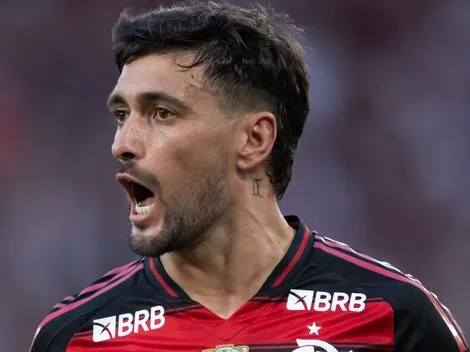 Arrascaeta marca, cria chances e lidera triunfo e quebra de tabú do Flamengo