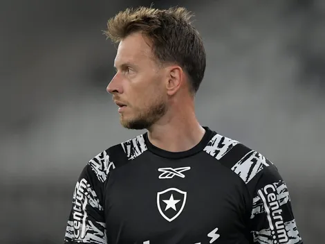 Davide Ancelotti atualiza situação de Neto, substituído com dores em São Paulo x Botafogo