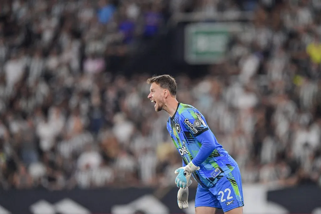 Neto goleiro do Botafogo durante partida contra o Vasco no estadio Engenhao pelo campeonato Copa Do Brasil 2025. Foto: Thiago Ribeiro/AGIF