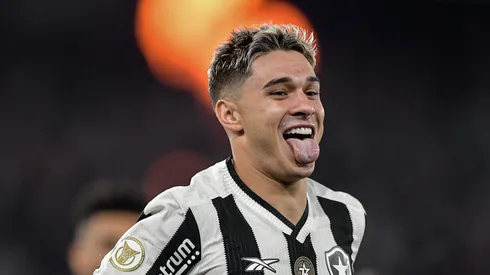 MATEO PONTE jogador do Botafogo durante partida contra o Flamengo no estádio Engenhão pelo campeonato Brasileiro A 2024. Foto: Thiago Ribeiro/AGIF