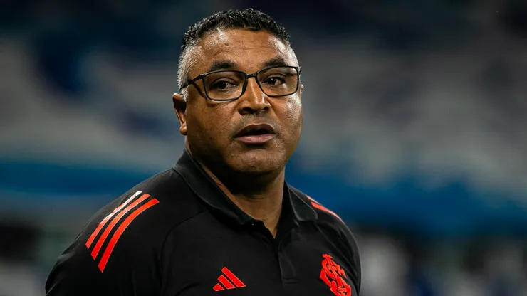 Roger Machado vive crise no Internacional após maus resultados no Brasileiro