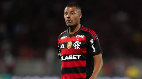 RJ – RIO DE JANEIRO – 12/07/2025 – BRASILEIRO A 2025, FLAMENGO X SAO PAULO – De La Cruz jogador do Flamengo durante partida contra o Sao Paulo no estadio Maracana pelo campeonato Brasileiro A 2025. Foto: Jorge Rodrigues/AGIF
