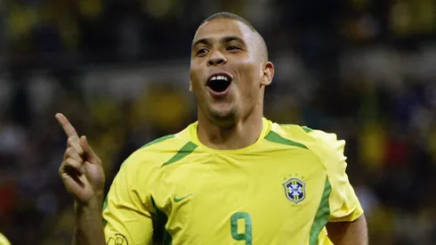 Ronaldo em campo pela Seleção Brasileira. (Photo by Alex Livesey/Getty Images)