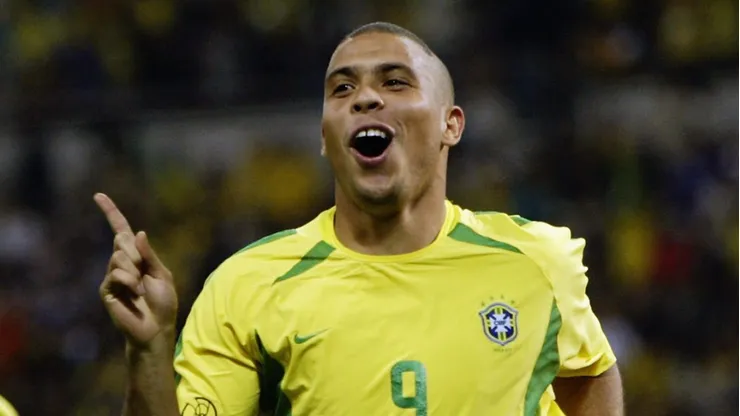 Ronaldo em campo pela Seleção Brasileira. (Photo by Alex Livesey/Getty Images)