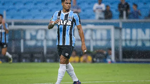 RS – PORTO ALEGRE – 11/02/2025 – GAUCHO 2025, GREMIO X PELOTAS – Matias Arezo jogador do Gremio durante partida contra o Pelotas no estadio Arena do Gremio pelo campeonato Gaucho 2025. Foto: Maxi Franzoi/AGIF