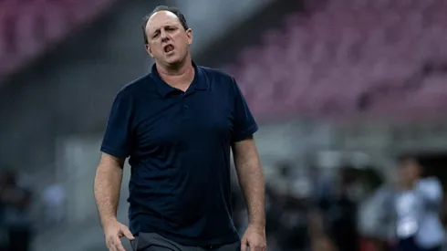 Rogerio Ceni tecnico do Bahia durante partida contra o Retro no estadio Arena Pernambuco pelo campeonato Copa Do Brasil 2025. Foto: Rafael Vieira/AGIF