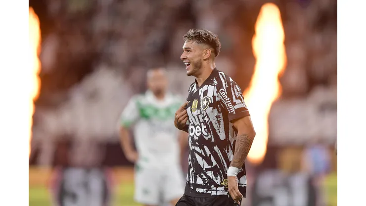 SP - RIO DE JANEIRO - 05/04/2025 - BRASILEIRO A 2025, BOTAFOGO X JUVENTUDE - Mateo Ponte jogador do Botafogo comemora seu gol durante partida contra o Juventude no estadio Engenhao pelo campeonato Brasileiro A 2025. Foto: Thiago Ribeiro/AGIF