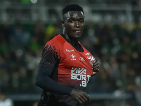 Athletico vence mais uma e se aproxima do G4