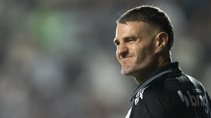 Vegetti jogador do Vasco lamenta durante partida contra o Ceará no estádio São Januário pelo campeonato Brasileiro A 2025. Foto: Jorge Rodrigues/AGIF