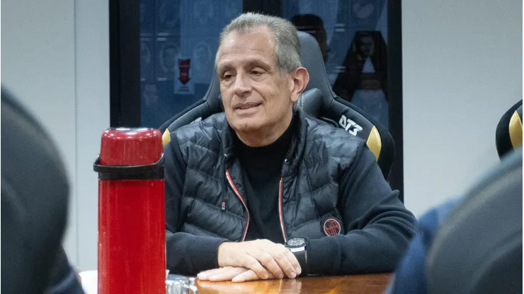 BAP em reunião na Gávea. FOTO: MARIANA SÁ/FLAMENGO