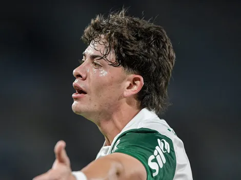 Giay não está insatisfeito e quer seguir no Palmeiras