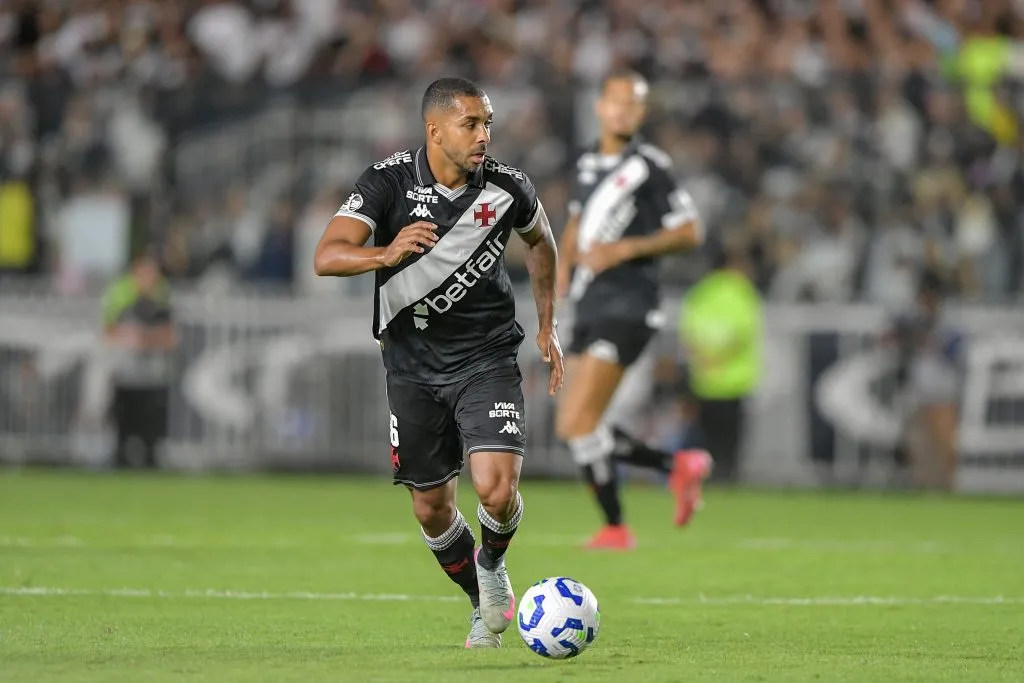 RJ – RIO DE JANEIRO – 19/07/2025 – BRASILEIRO A 2025, VASCO X GREMIO – Paulo Henrique jogador do Vasco durante partida contra o Gremio no estadio Sao Januario pelo campeonato Brasileiro A 2025. Foto: Thiago Ribeiro/AGIF