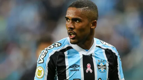 Douglas Costa jogador do Gremio durante partida contra o Cuiaba no estadio Arena do Gremio pelo campeonato Brasileiro A 2021.