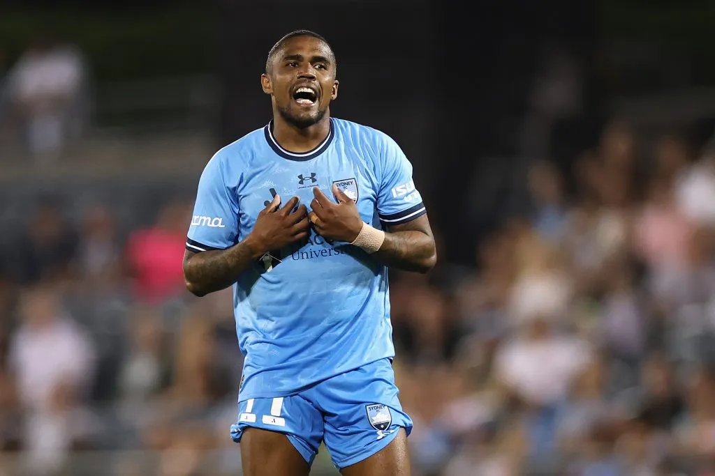 Douglas Costa quer voltar – Foto: Cameron Spencer/Getty Images.