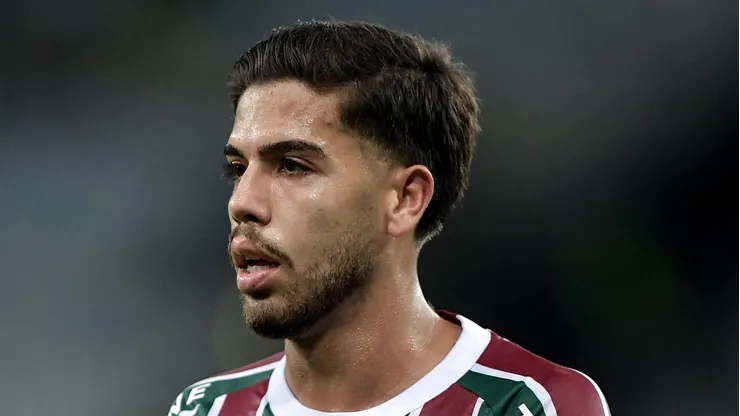 Nonato jogador do Fluminense durante partida contra o Once Caldas no estadio Maracana pelo campeonato Copa Sul-americana 2025. Foto: Thiago Ribeiro/AGIF