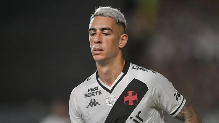 RJ - RIO DE JANEIRO - 24/08/2025 - BRASILEIRO A 2025, VASCO X CORINTHIANS - Puma Rodriguez jogador do Vasco durante partida contra o Corinthians no estadio Sao Januario pelo campeonato Brasileiro A 2025. Foto: Thiago Ribeiro/AGIF