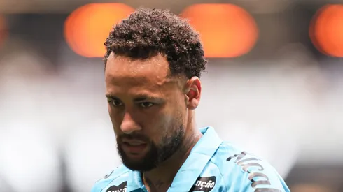 Neymar virou motivo de preocupação no Santos.