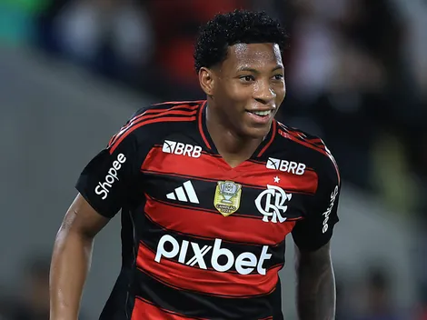 Conmebol acata pedido do Flamengo e anula expulsão de Plata