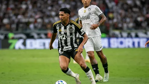 MG – BELO HORIZONTE – 20/04/2025 – BRASILEIRO A 2025, ATLETICO-MG X BOTAFOGO – Rony jogador do Atletico-MG durante partida contra o Botafogo no estadio Mineirao pelo campeonato Brasileiro A 2025. Foto: Fernando Moreno/AGIF