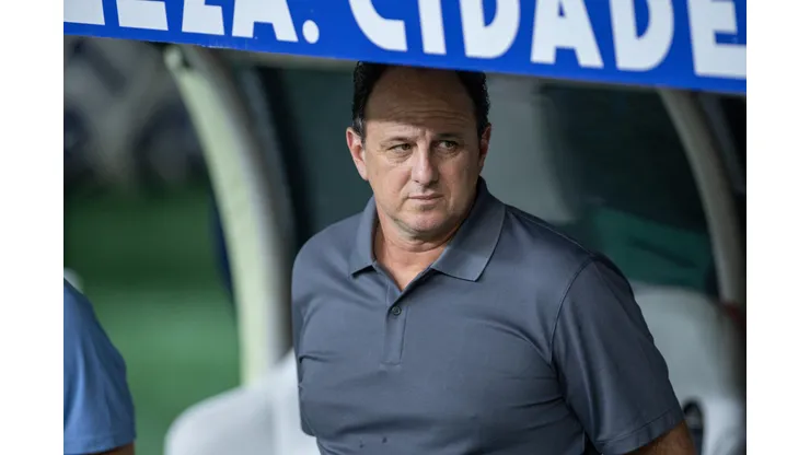 CE - FORTALEZA - 20/09/2025 - BRASILEIRO A 2025, CEARA X BAHIA - Rogerio ceni tecnico do Bahia durante partida contra o Ceara no estadio Arena Castelao pelo campeonato Brasileiro A 2025. Foto: Baggio Rodrigues/AGIF