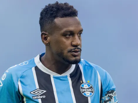 Torcida do Grêmio 'reprova' renovação com Edenílson