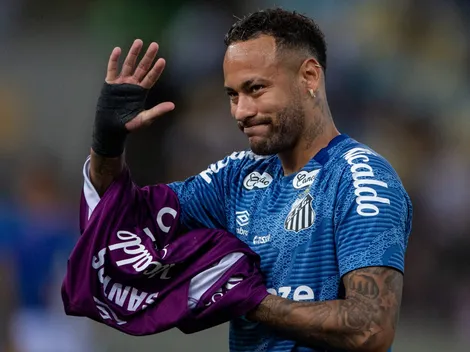 Torcida do Santos sugere aposentadoria a Neymar após nova lesão