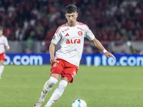 Recuperado de dores musculares, Alan Rodríguez deve ser titular no Gre-Nal