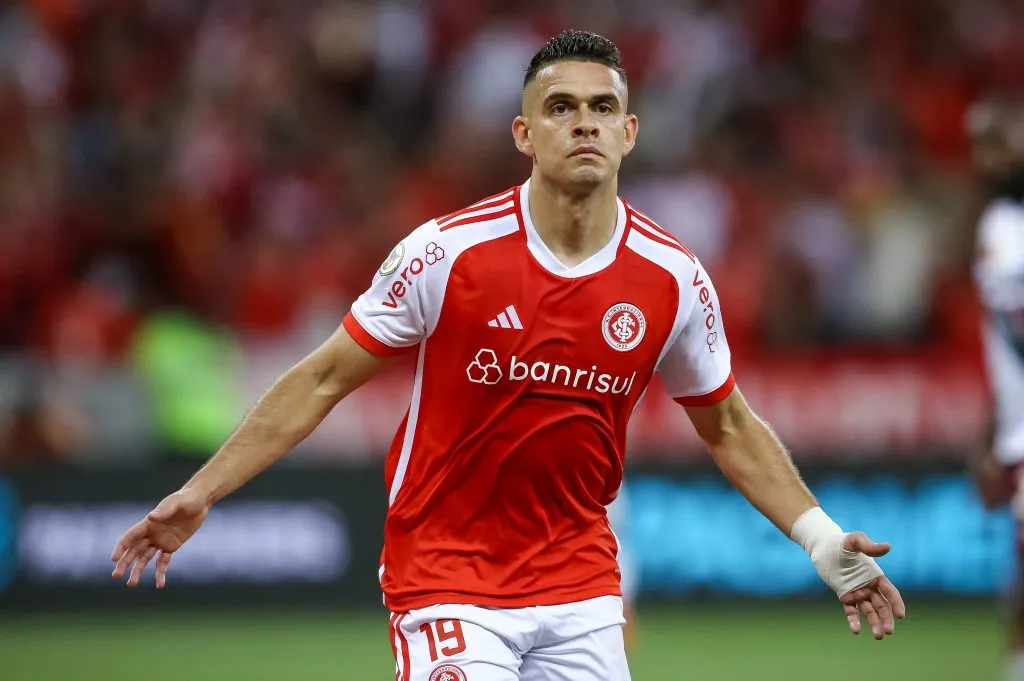 Rafael borré será o centroavante do Internacional no Gre-Nal 448 (Foto: Pedro H. Tesch/Getty Images)