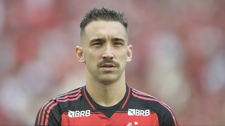 RJ - RIO DE JANEIRO - 31/08/2025 - BRASILEIRO A 2025, FLAMENGO X GREMIO - Leo Ortiz jogador do Flamengo durante partida contra o Gremio no estadio Maracana pelo campeonato Brasileiro A 2025. Foto: Thiago Ribeiro/AGIF