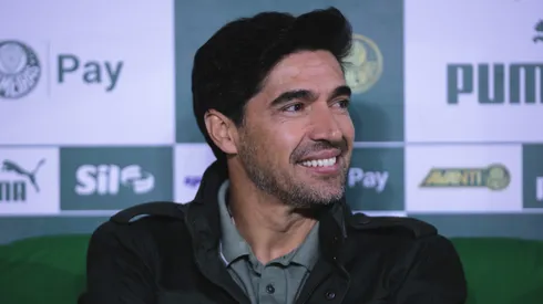 Abel Ferreira técnico do Palmeiras durante partida contra o Grêmio no estádio Arena Allianz Parque pelo campeonato Brasileiro A 2025. Foto: Ettore Chiereguini/AGIF