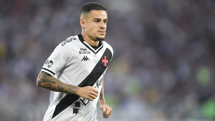 Phillipe Coutinho em ação no clássico Flamengo x Vasco. Foto: AGIF