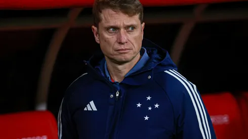 Fernando Seabra durante confronto entre Internacional x Cruzeiro no Campeonato Brasileiro de 2024.
