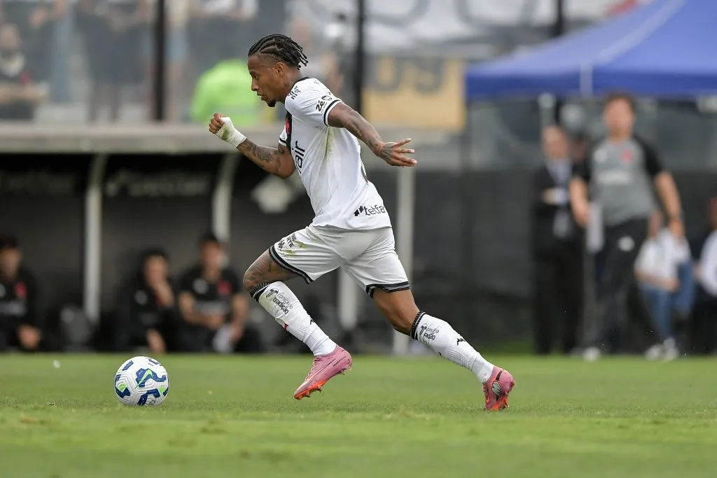 Tche Tche jogador do Vasco durante partida contra o Corinthians – Foto: Thiago Ribeiro/AGIF