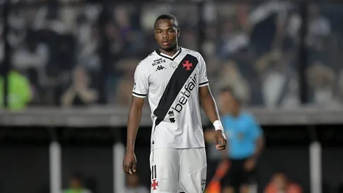 Andres Gomez jogador do Vasco durante partida contra o Corinthians no estadio Sao Januario pelo campeonato Brasileiro A 2025. Foto: Thiago Ribeiro/AGIF
