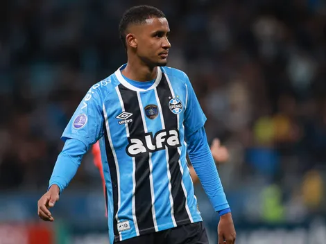 André Henrique provoca o Internacional após o GreNal: "O maior venceu"