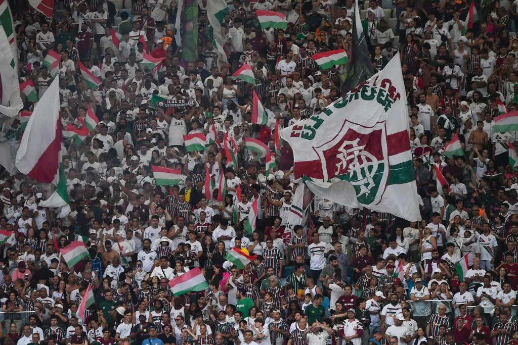 RJ – RIO DE JANEIRO – 16/08/2025 – BRASILEIRO A 2025, FLUMINENSE X FORTALEZA – Torcida do Fluminense durante partida contra Fortaleza no estadio Maracana pelo campeonato Brasileiro A 2025. Foto: Thiago Ribeiro/AGIF
