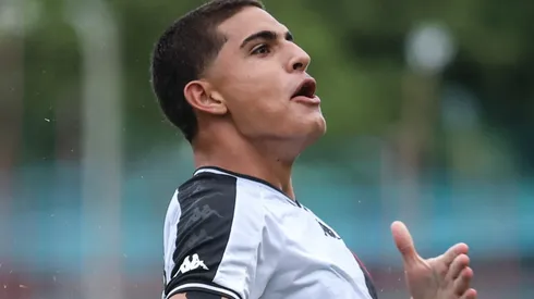 Diego Minete pode virar o 2º mais jovem a estrear pelo Vasco; Diniz relaciona joia