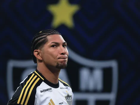 Rony, ex-Palmeiras, é pressionado pela torcida do Atlético-MG