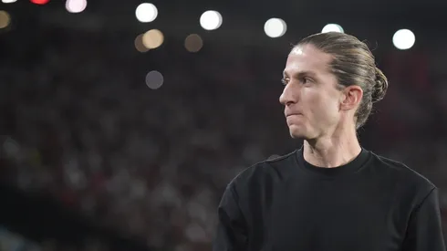 Filipe Luís técnico do Flamengo durante partida contra o Vitoria no estádio Maracanã pelo campeonato Brasileiro A 2025. Foto: Thiago Ribeiro/AGIF